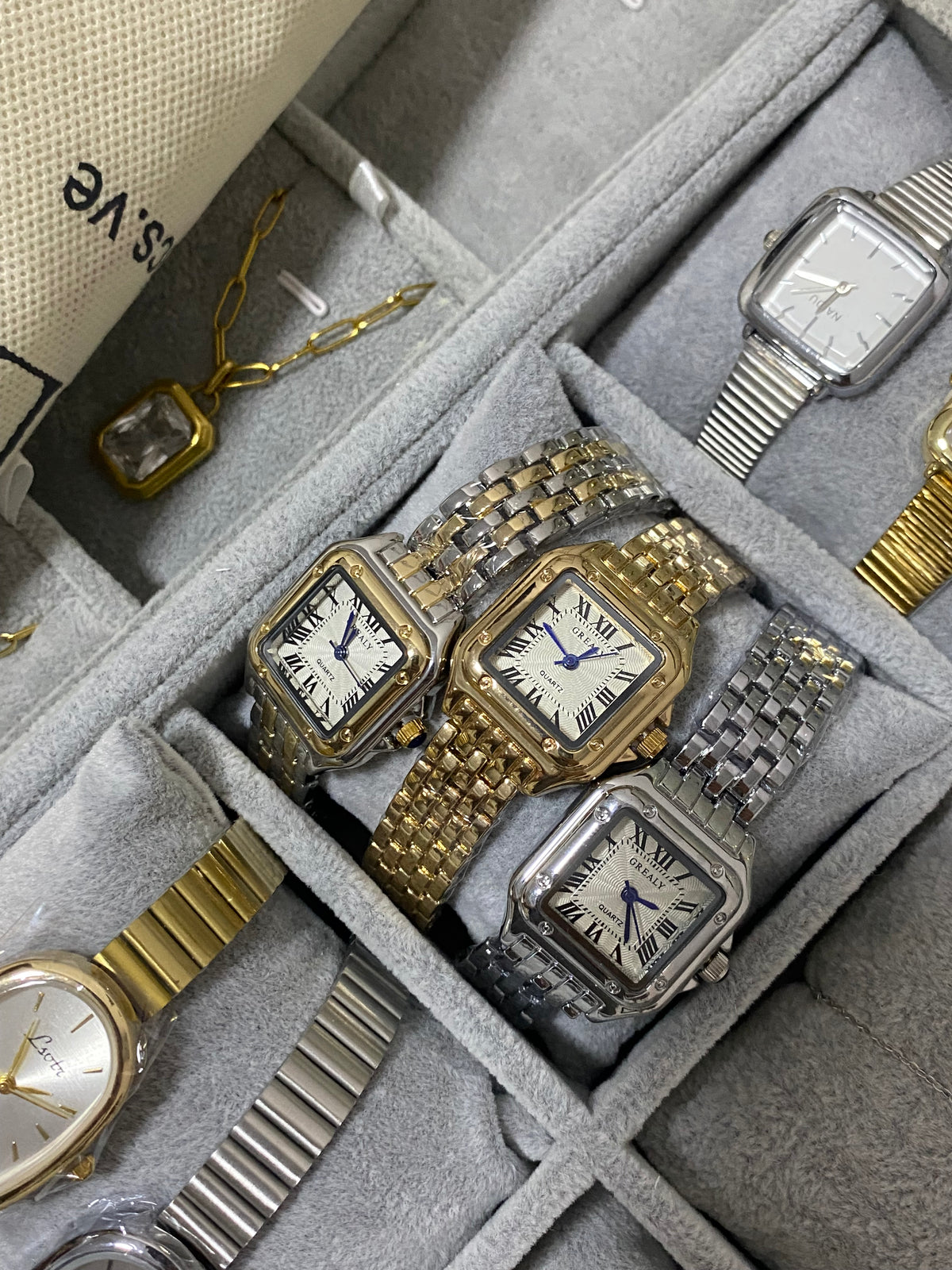 Reloj Clásico tipo CTR